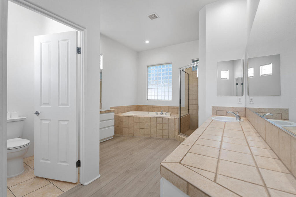 40921 Hovley Court - Photo 10