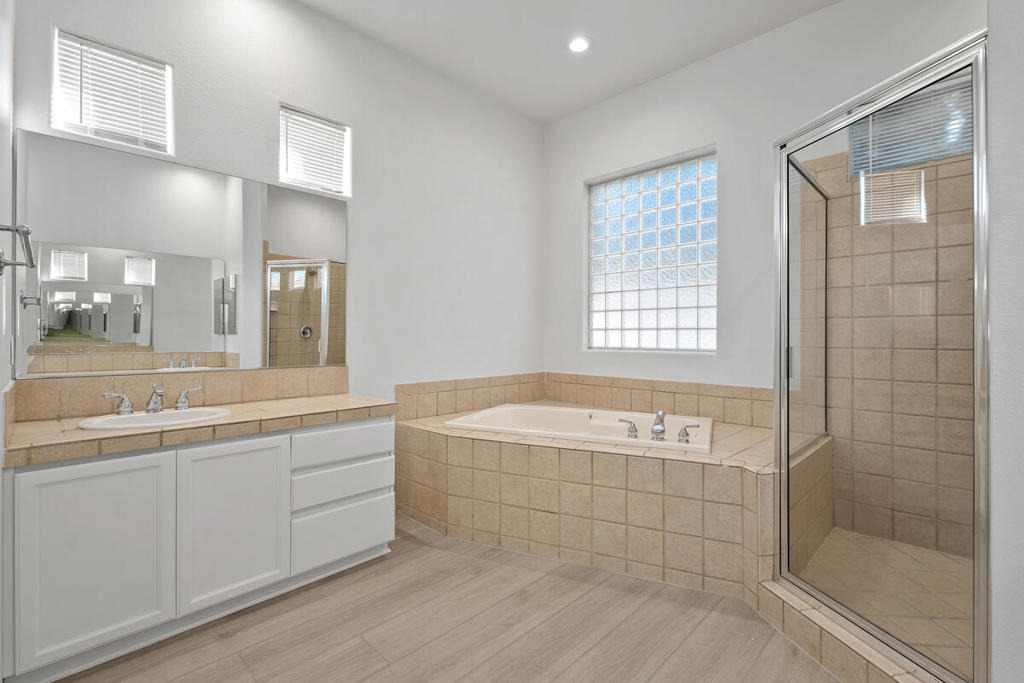 40921 Hovley Court - Photo 11
