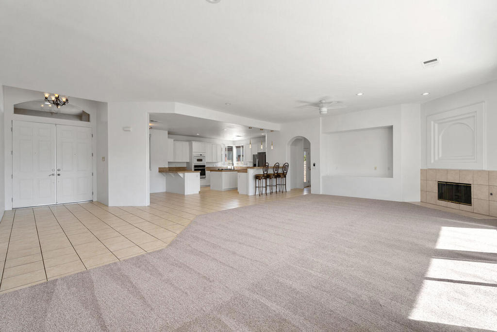 40921 Hovley Court - Photo 4