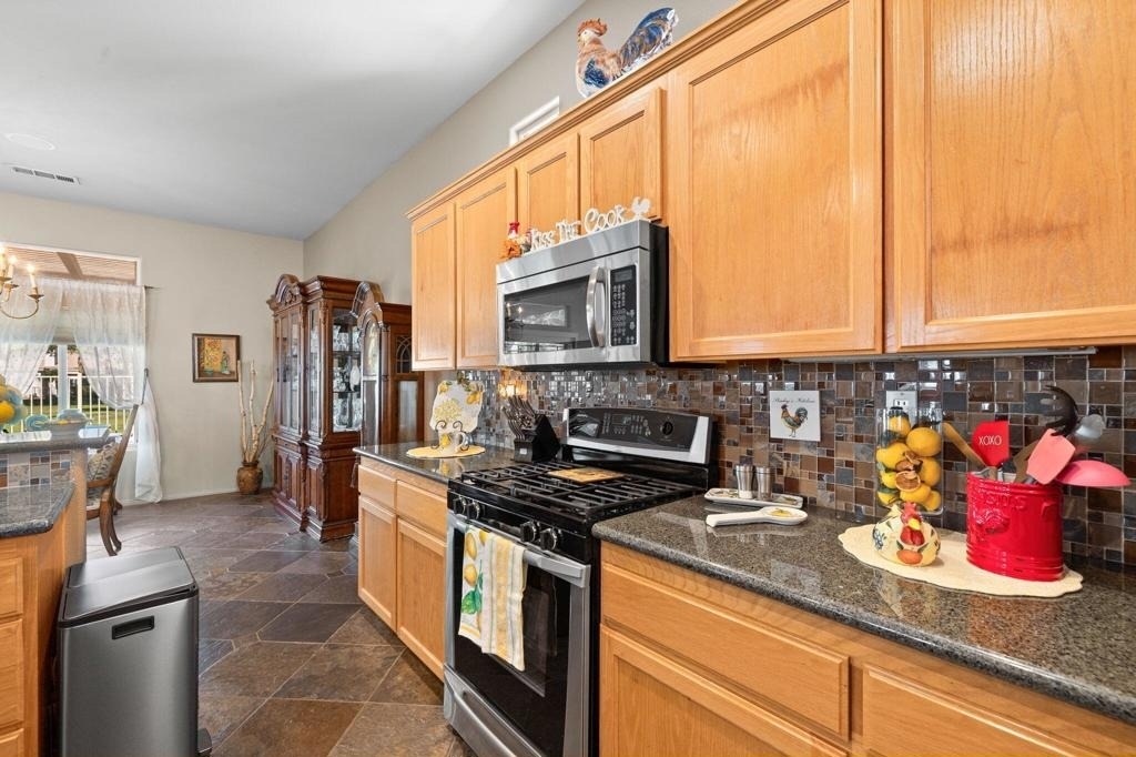 49021 Heifitz Drive - Photo 19