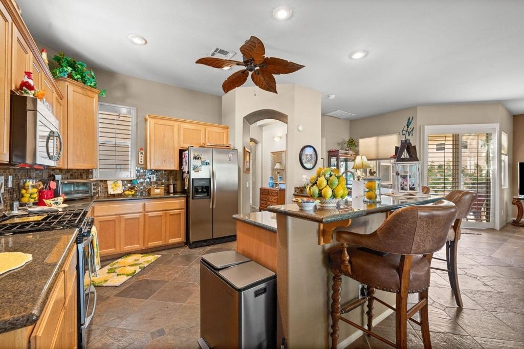 49021 Heifitz Drive - Photo 15