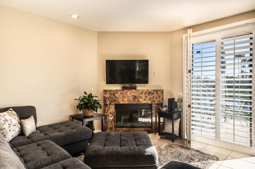 38063 Crocus Lane - Photo 6