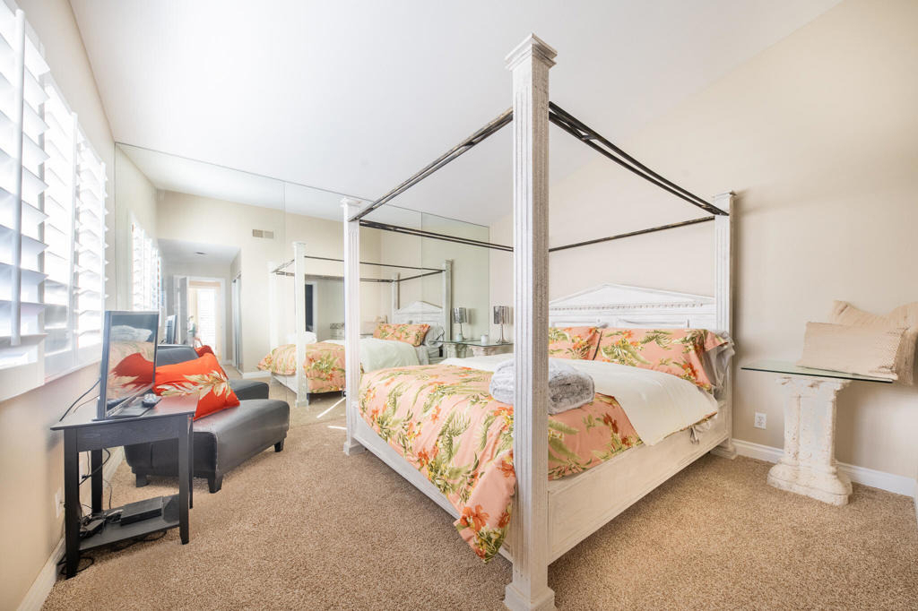 38063 Crocus Lane - Photo 18
