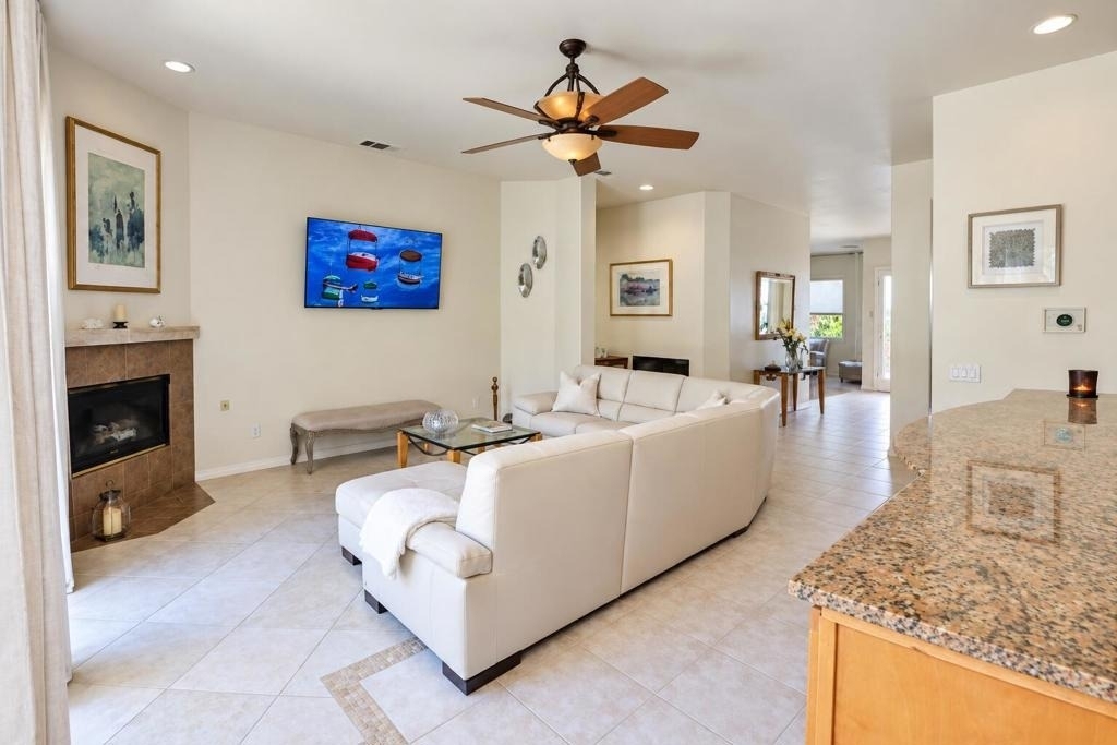 44475 Grand Canyon Lane - Photo 3