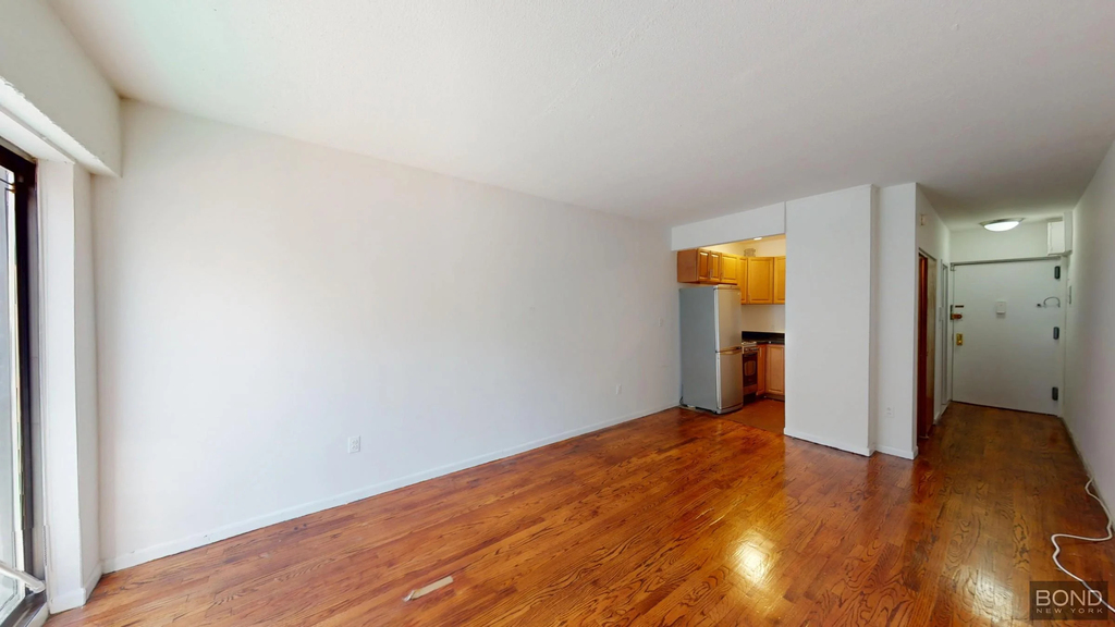513 second avenue - Photo 4