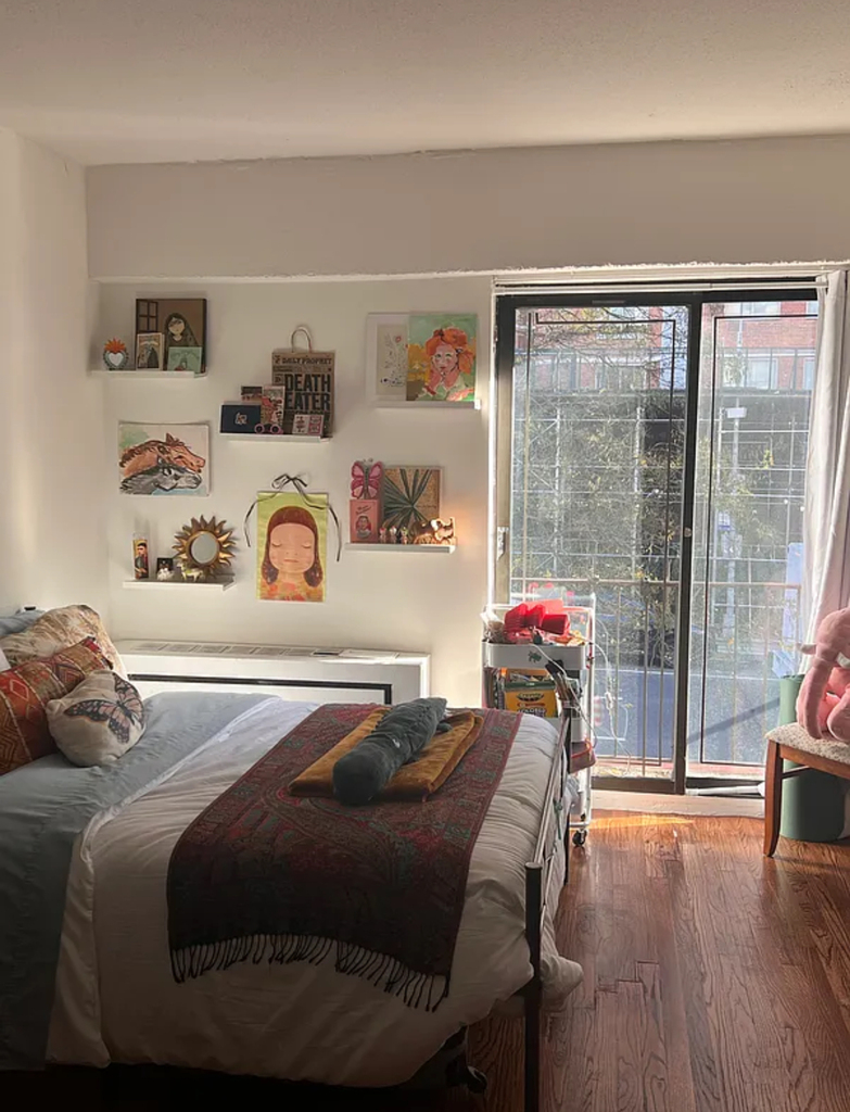 513 second avenue - Photo 2
