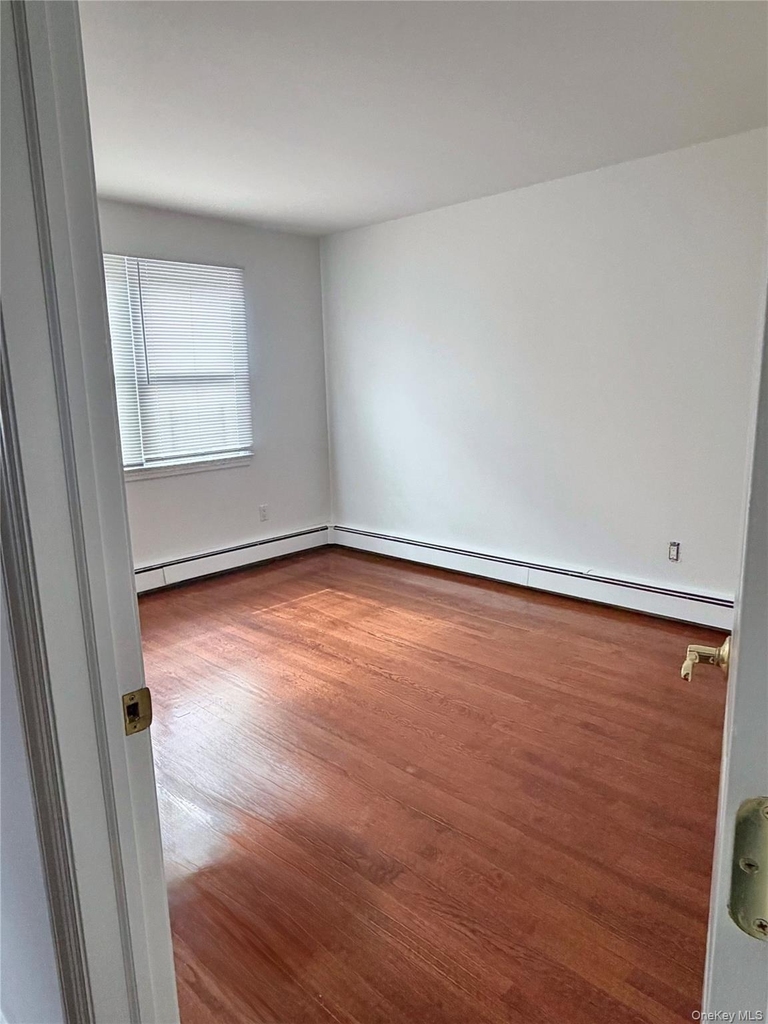 201 Edgewood Avenue - Photo 10