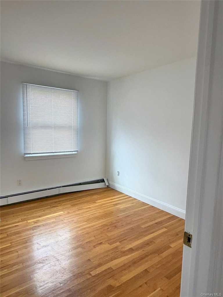 201 Edgewood Avenue - Photo 8