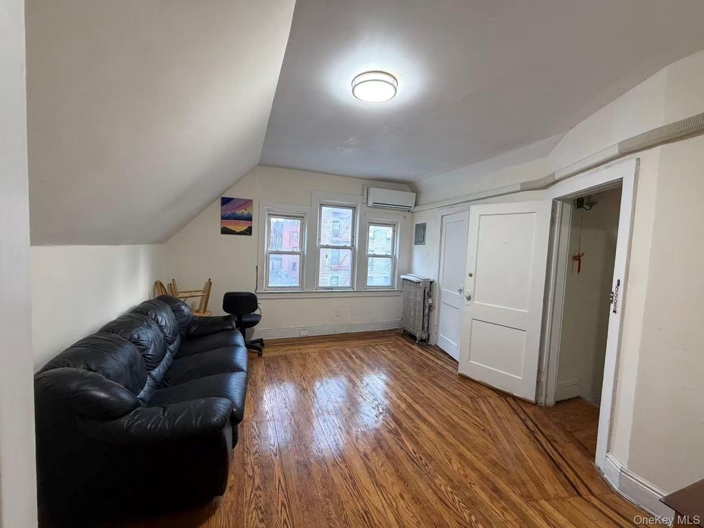 14711 35th Avenue - Photo 3