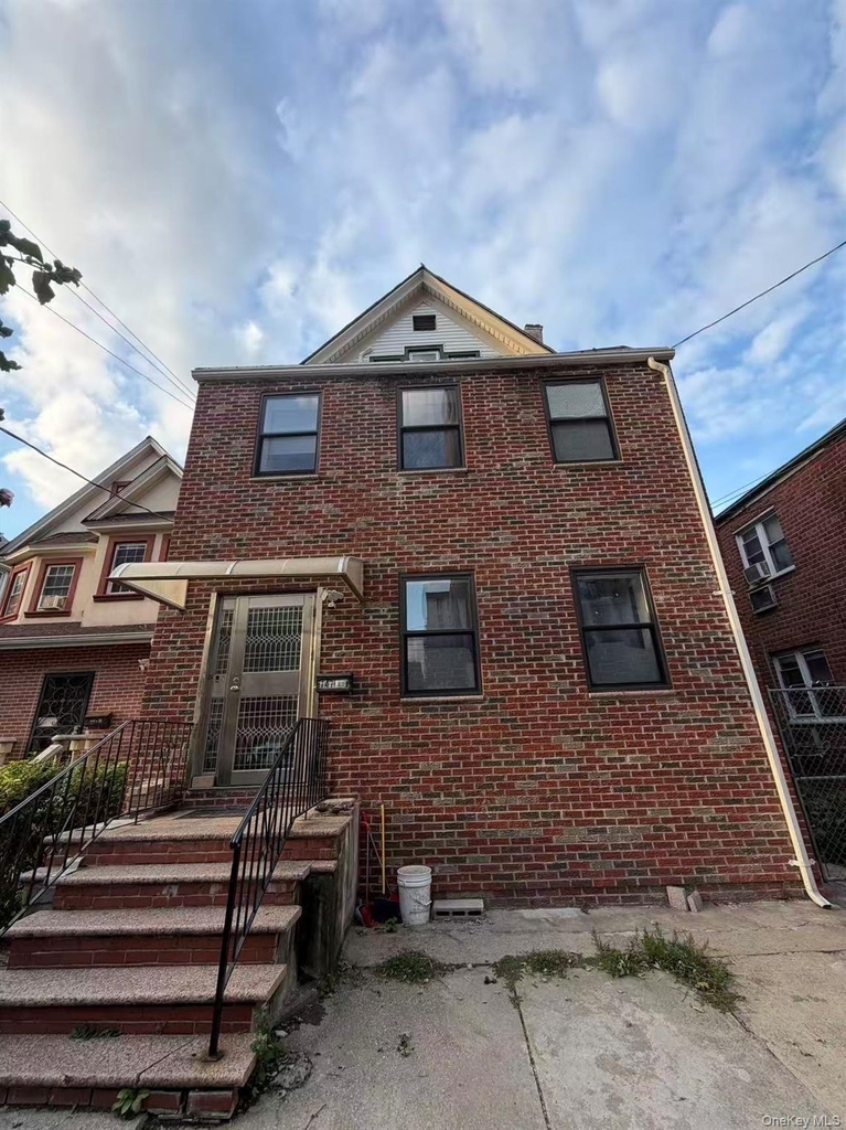 14711 35th Avenue - Photo 0
