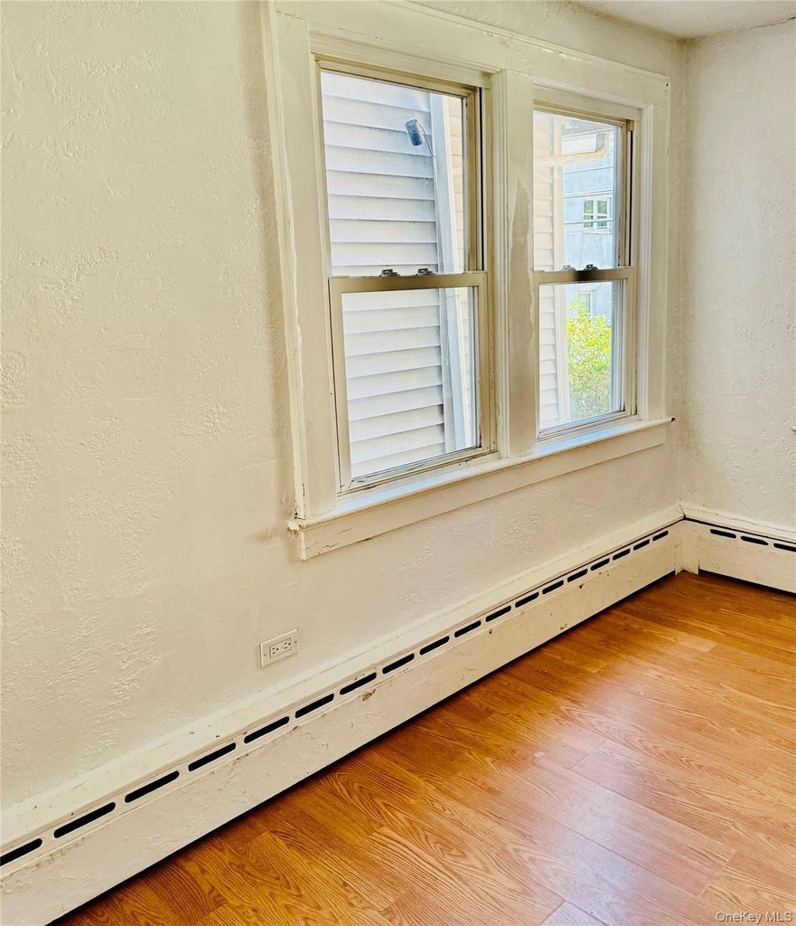 74 Yale Avenue - Photo 9