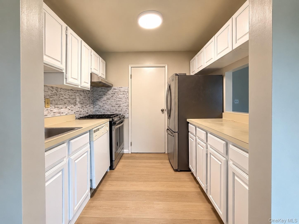 326 Concord Lane - Photo 5