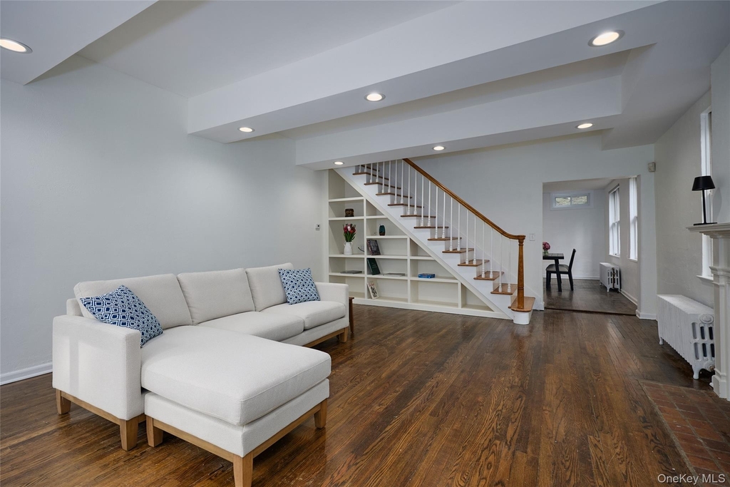 93 Circuit Road - Photo 5