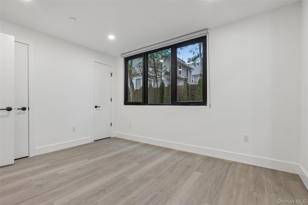 325 Manville Road - Photo 15