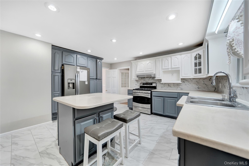 8865 192nd Street - Photo 4
