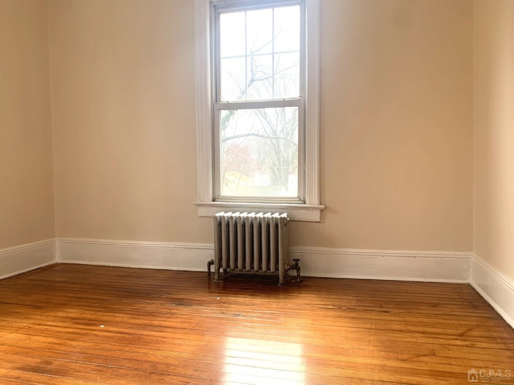 207 Woodbridge Avenue - Photo 11