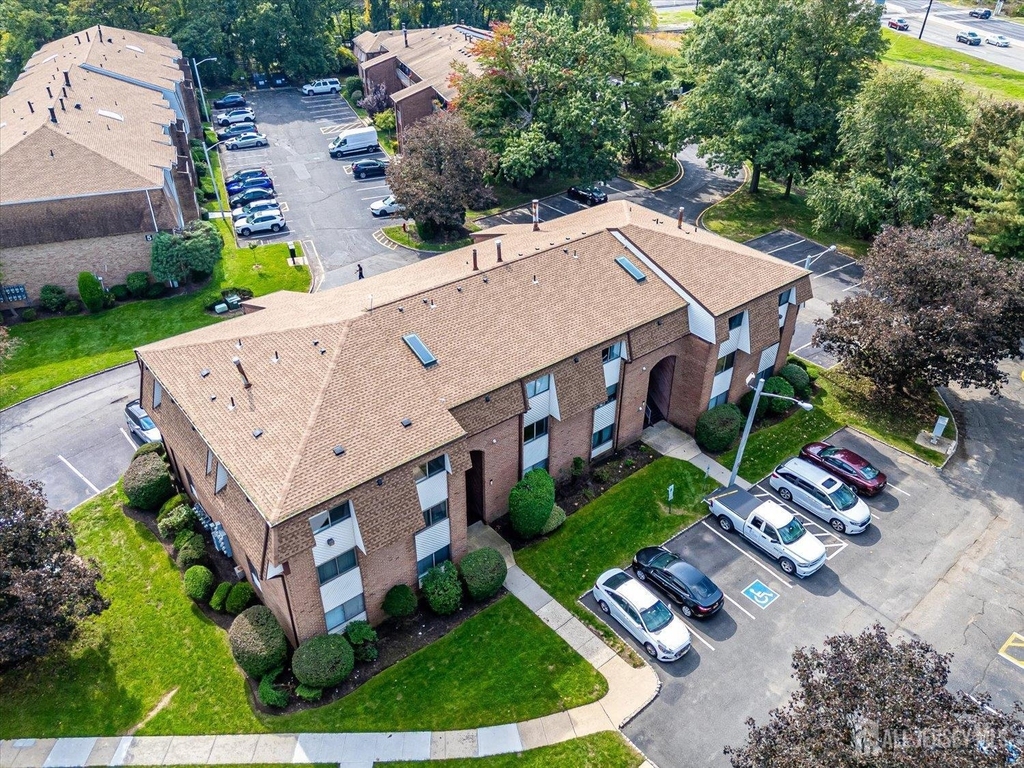 312 Edison Glen Terrace - Photo 3