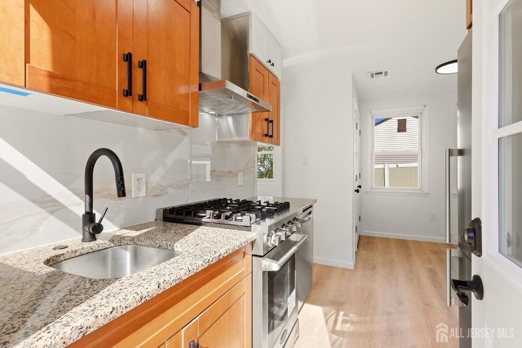 250 Brookside Avenue - Photo 8