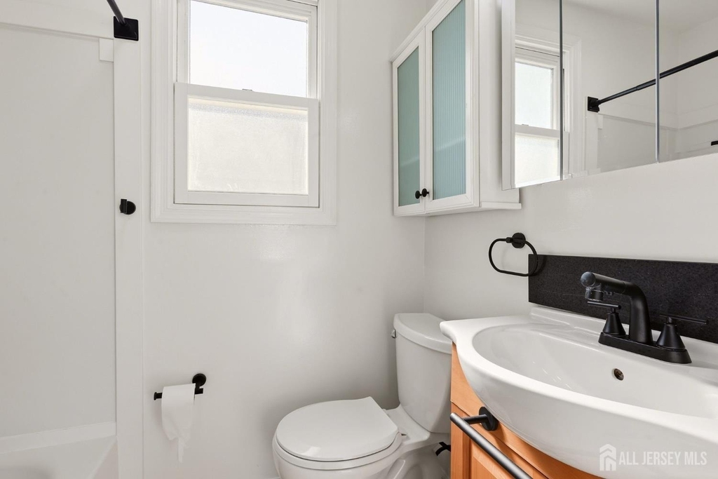 250 Brookside Avenue - Photo 16