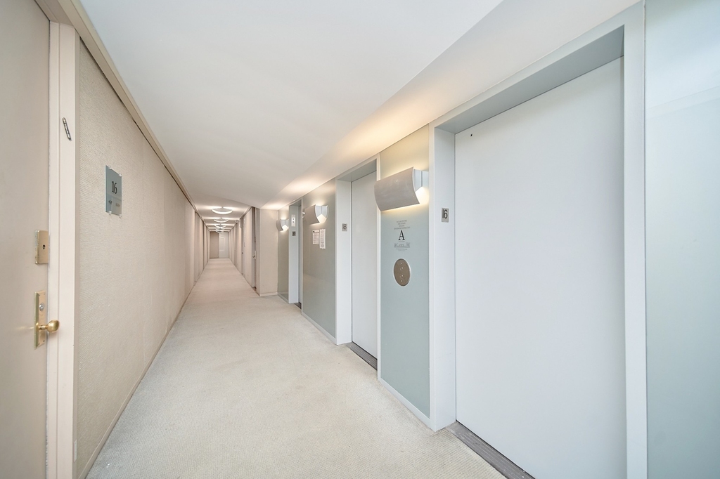 300 E 33rd Street - Photo 13