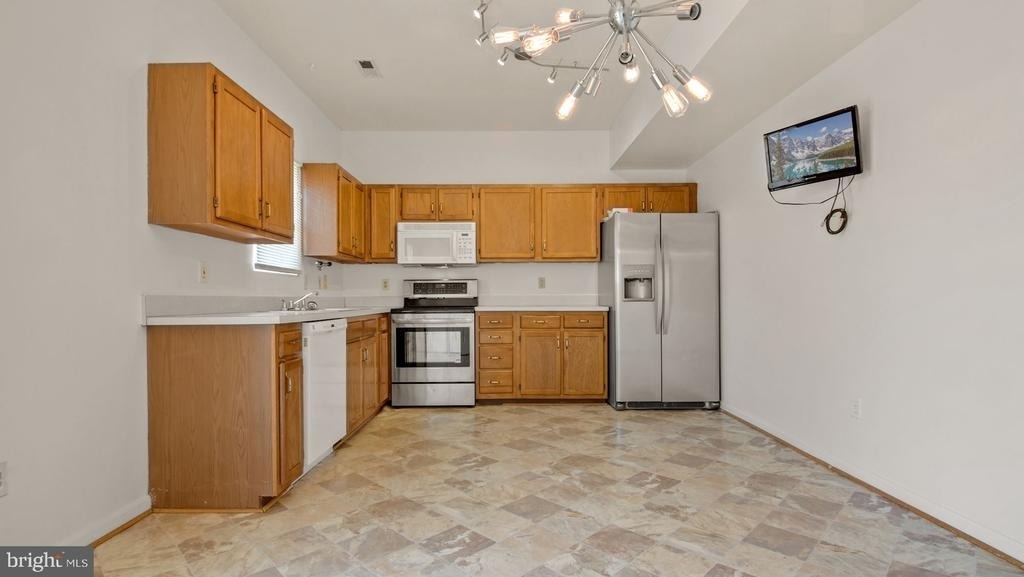 11011 Coreys Way - Photo 41
