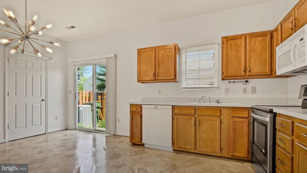 11011 Coreys Way - Photo 39