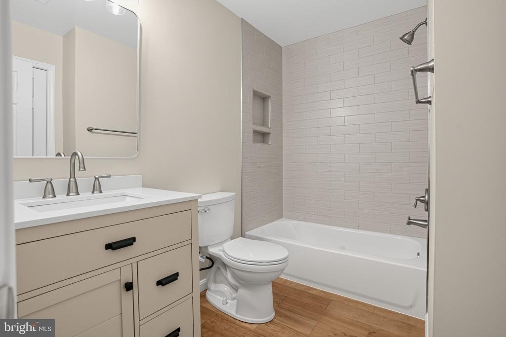 12158 Old Salem Court - Photo 15