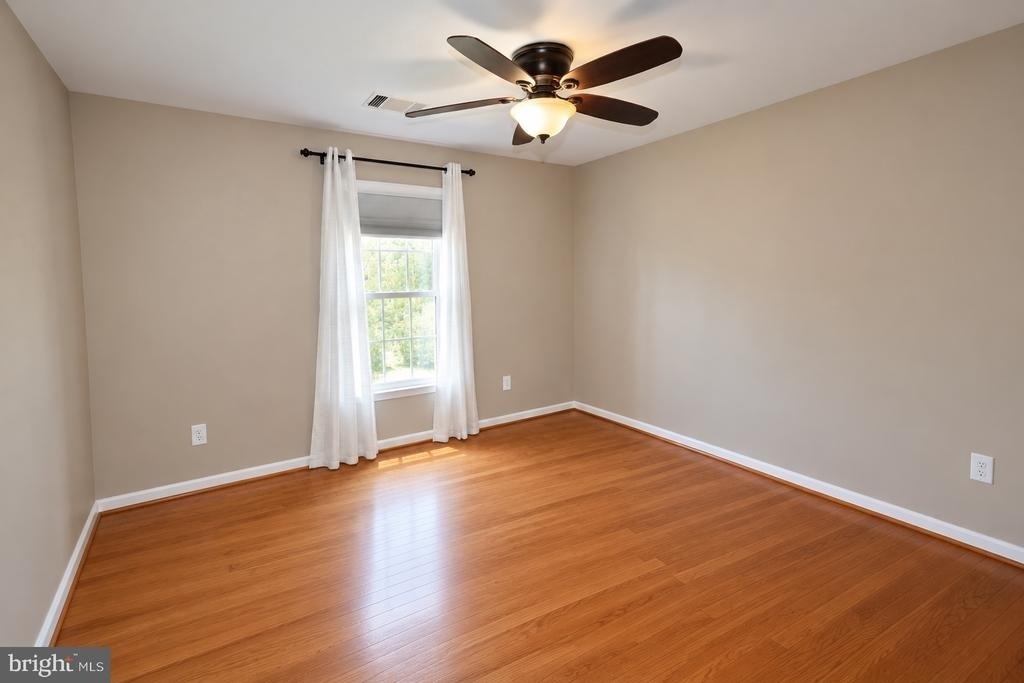 9580 Linden Wood Road - Photo 12