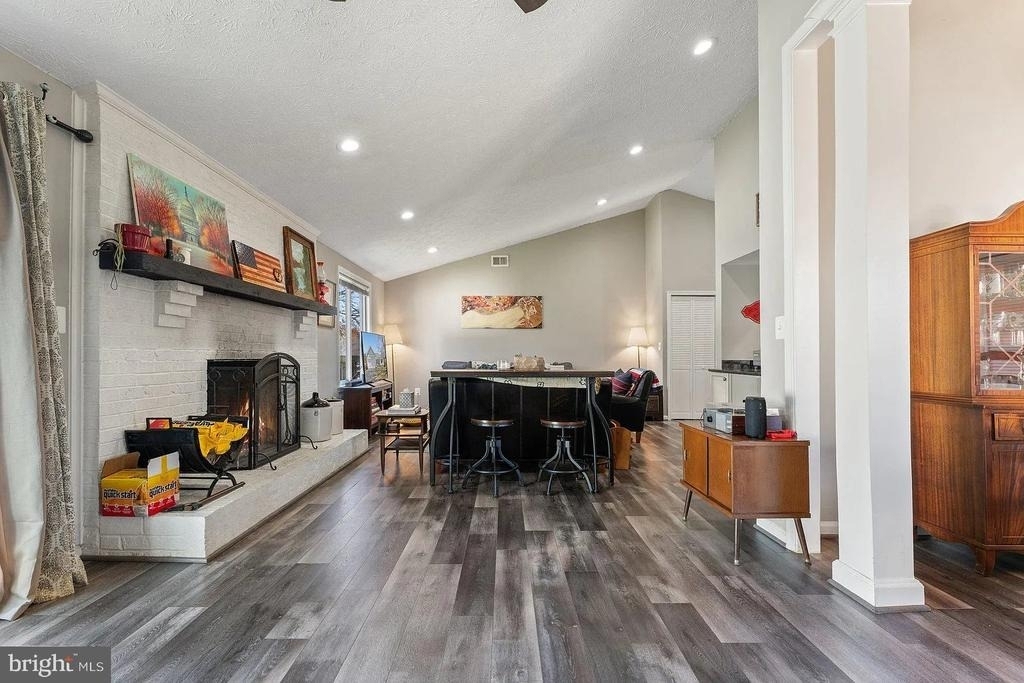 9833 Nimitz Court - Photo 12