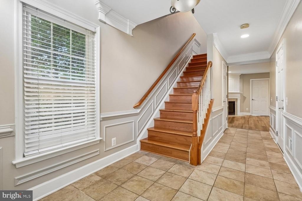 14614 Robin Glen Way - Photo 2