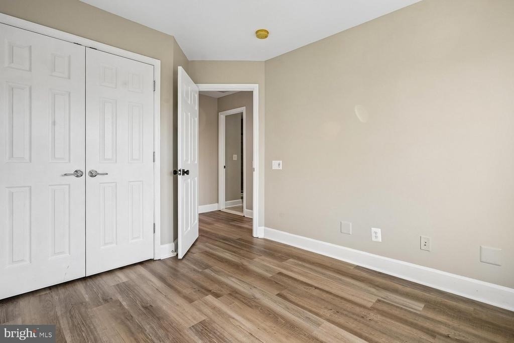 14614 Robin Glen Way - Photo 23