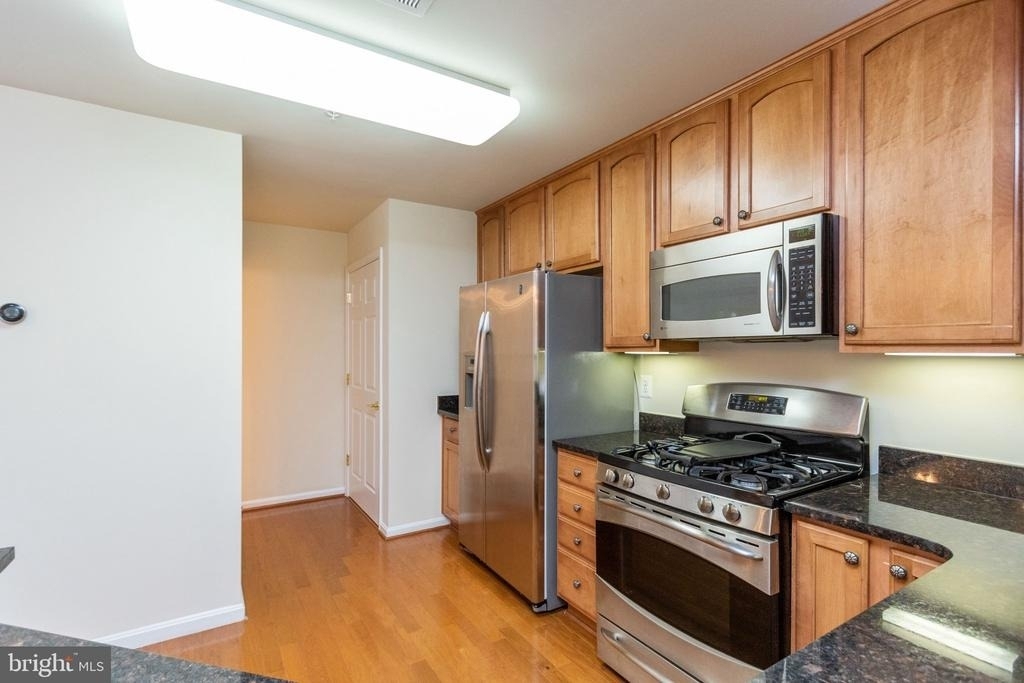 2801 Chinkapin Oak Lane - Photo 6
