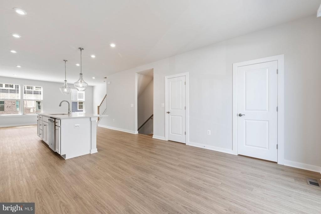 14170 Slate Street - Photo 7