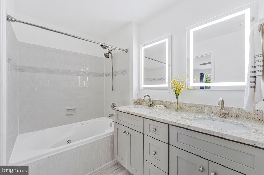 21799 Baldwin Square - Photo 24