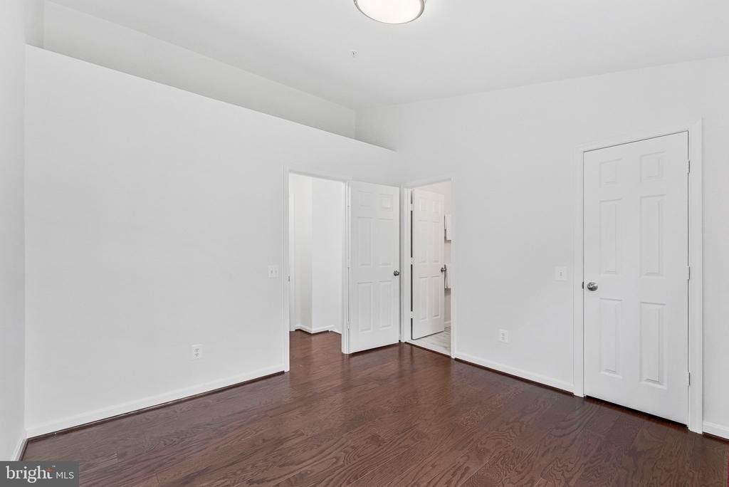 21799 Baldwin Square - Photo 18