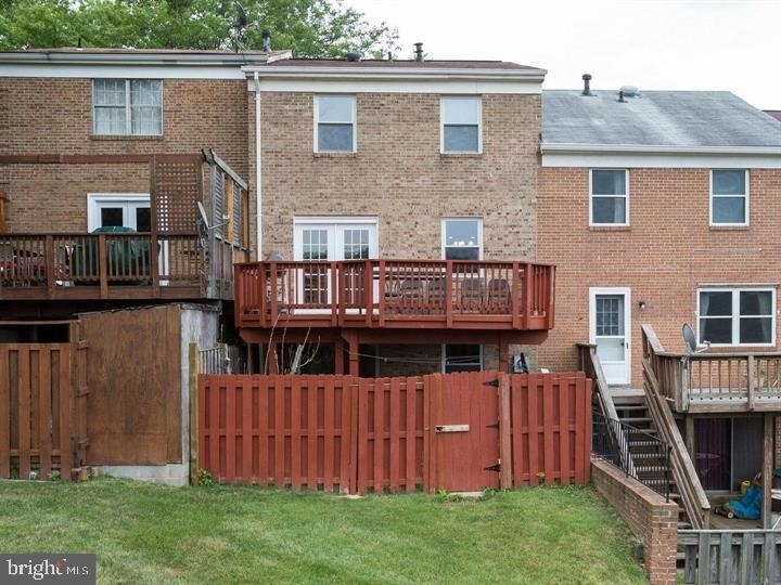 9902 Lakepointe Drive - Photo 19