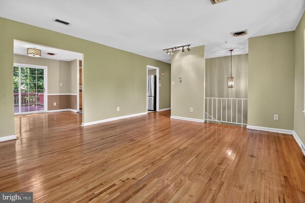 3409 Beverly Drive - Photo 7
