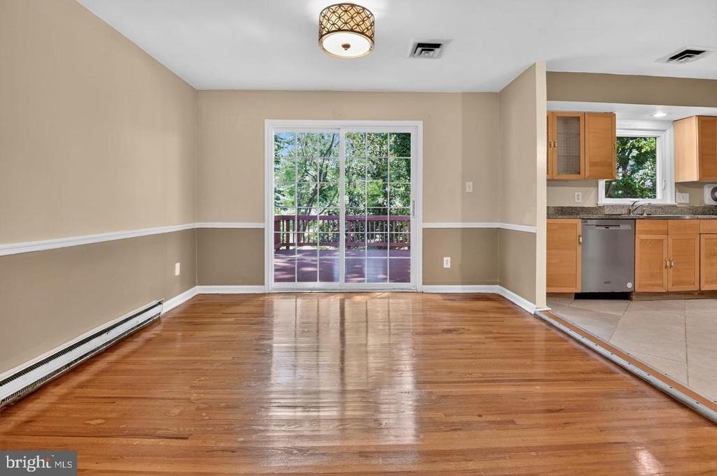 3409 Beverly Drive - Photo 5