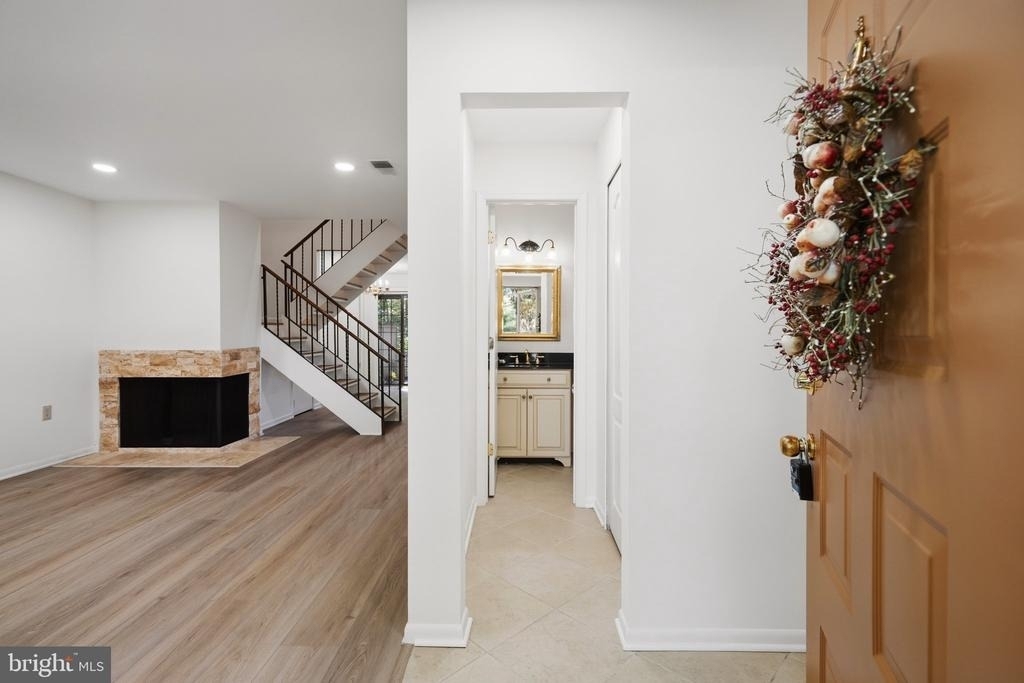 11307 Headlands Court - Photo 2