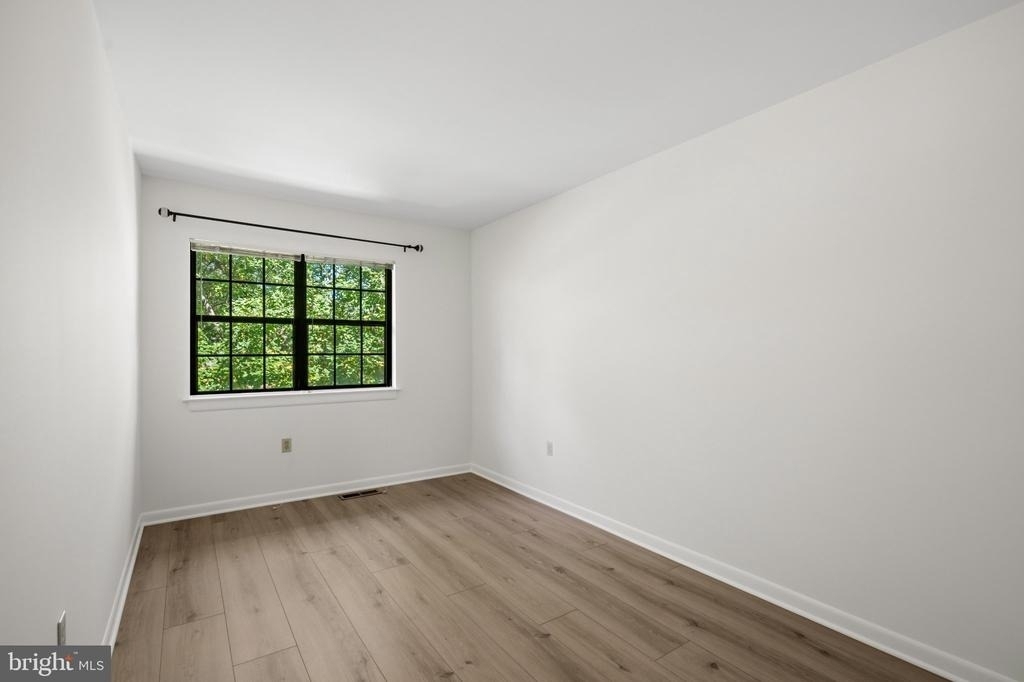 11307 Headlands Court - Photo 17