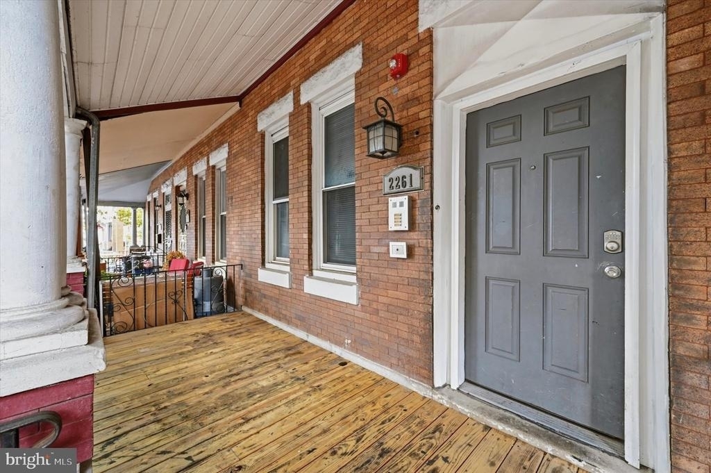 2261 N Park Avenue - Photo 0