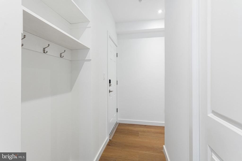 709 S 19th Street - Photo 5