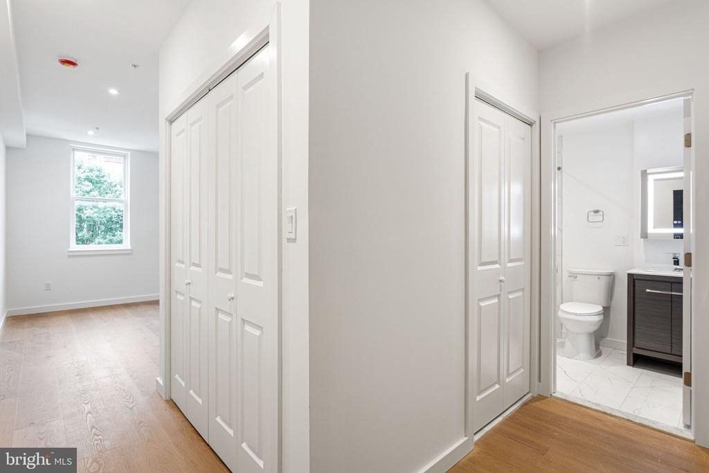 709 S 19th Street - Photo 3