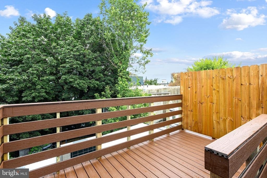 709 S 19th Street - Photo 12