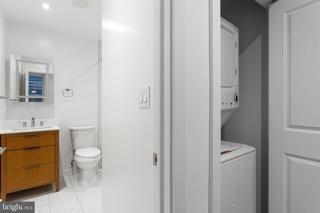 709 S 19th Street - Photo 1