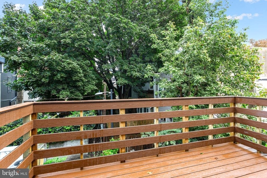 709 S 19th Street - Photo 9