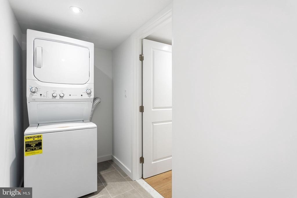 709 S 19th Street - Photo 9
