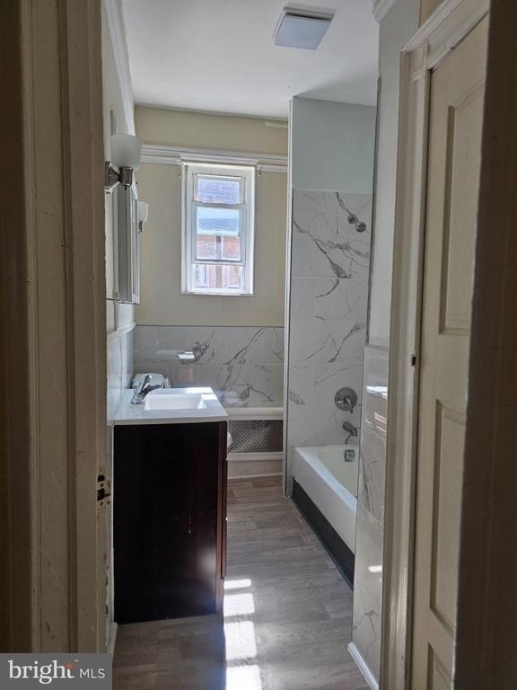 714 52nd Street - Photo 11