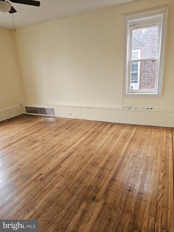 714 52nd Street - Photo 8