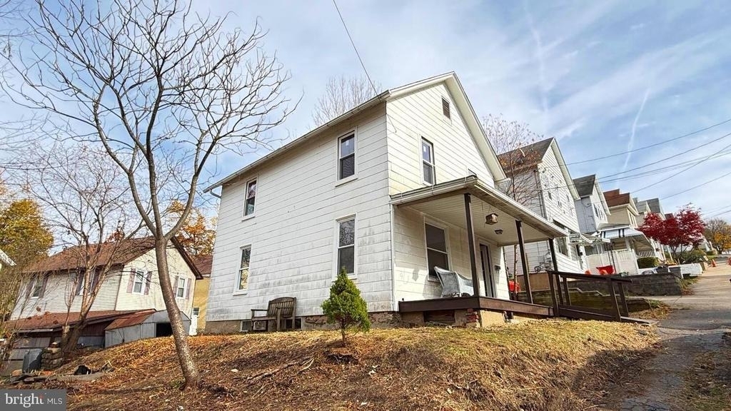 6 Fern Ave - Photo 3